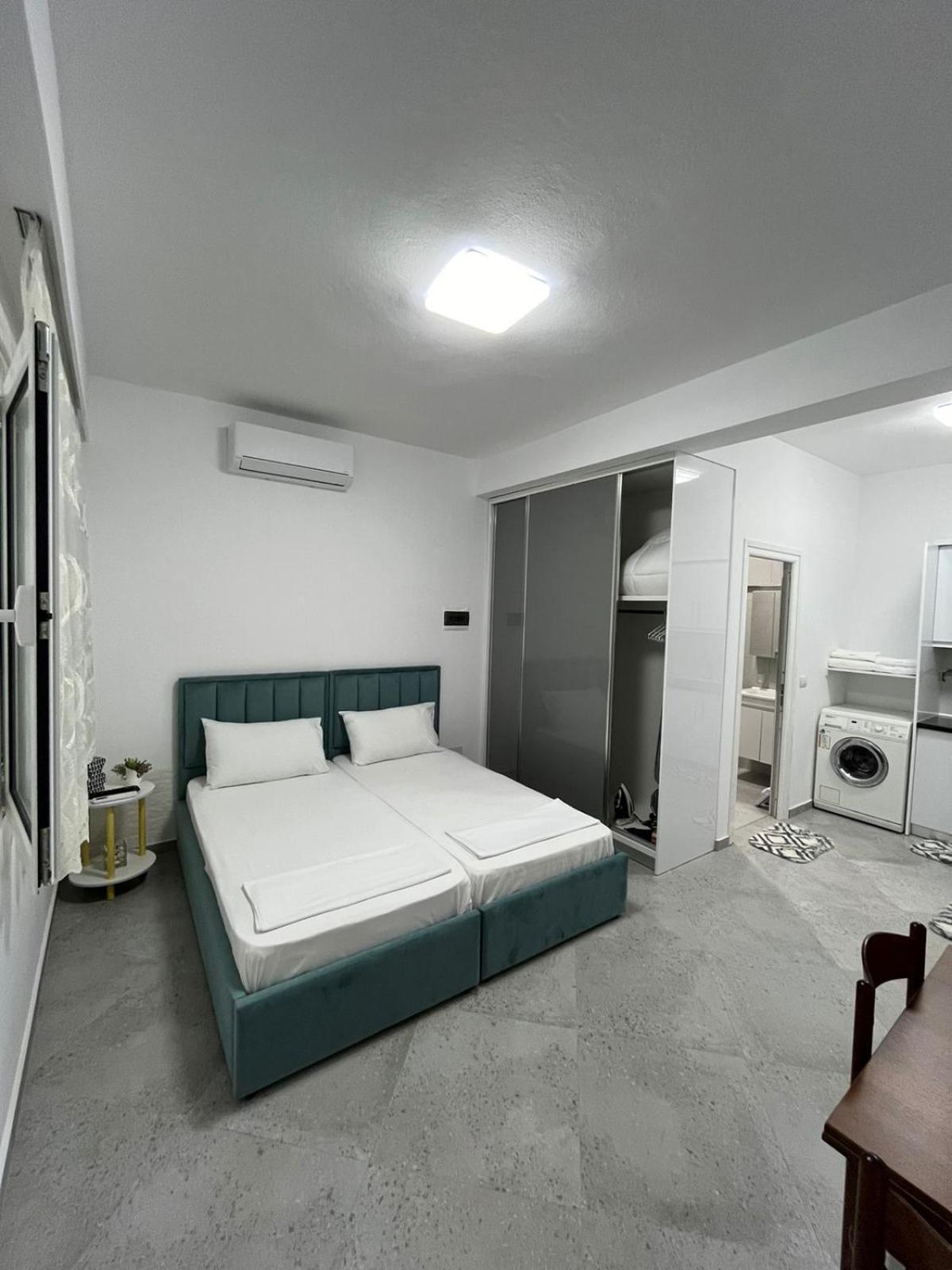 Villa Likaj Berat Extérieur photo