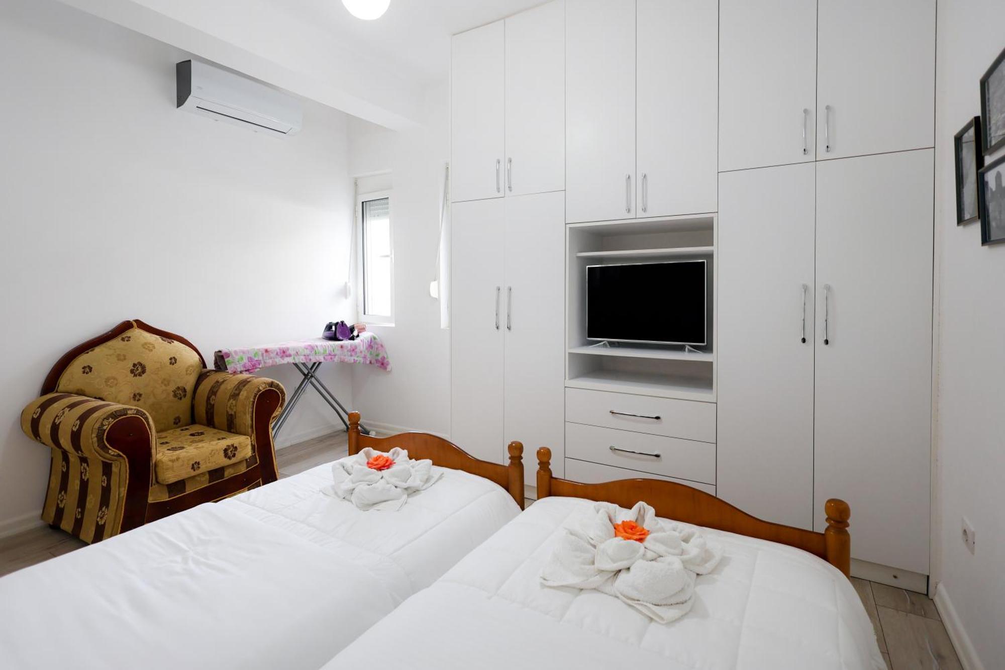 Villa Likaj Berat Extérieur photo